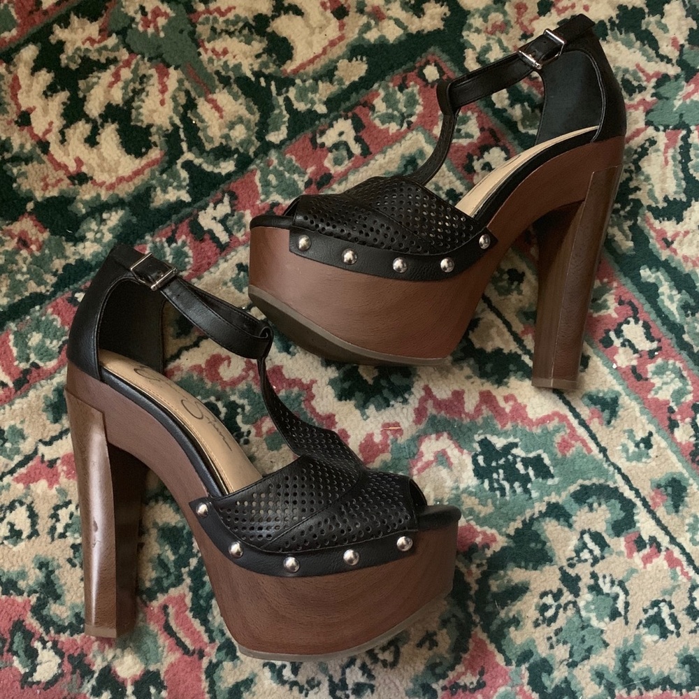 Jessica Simpson Platform heels size 7